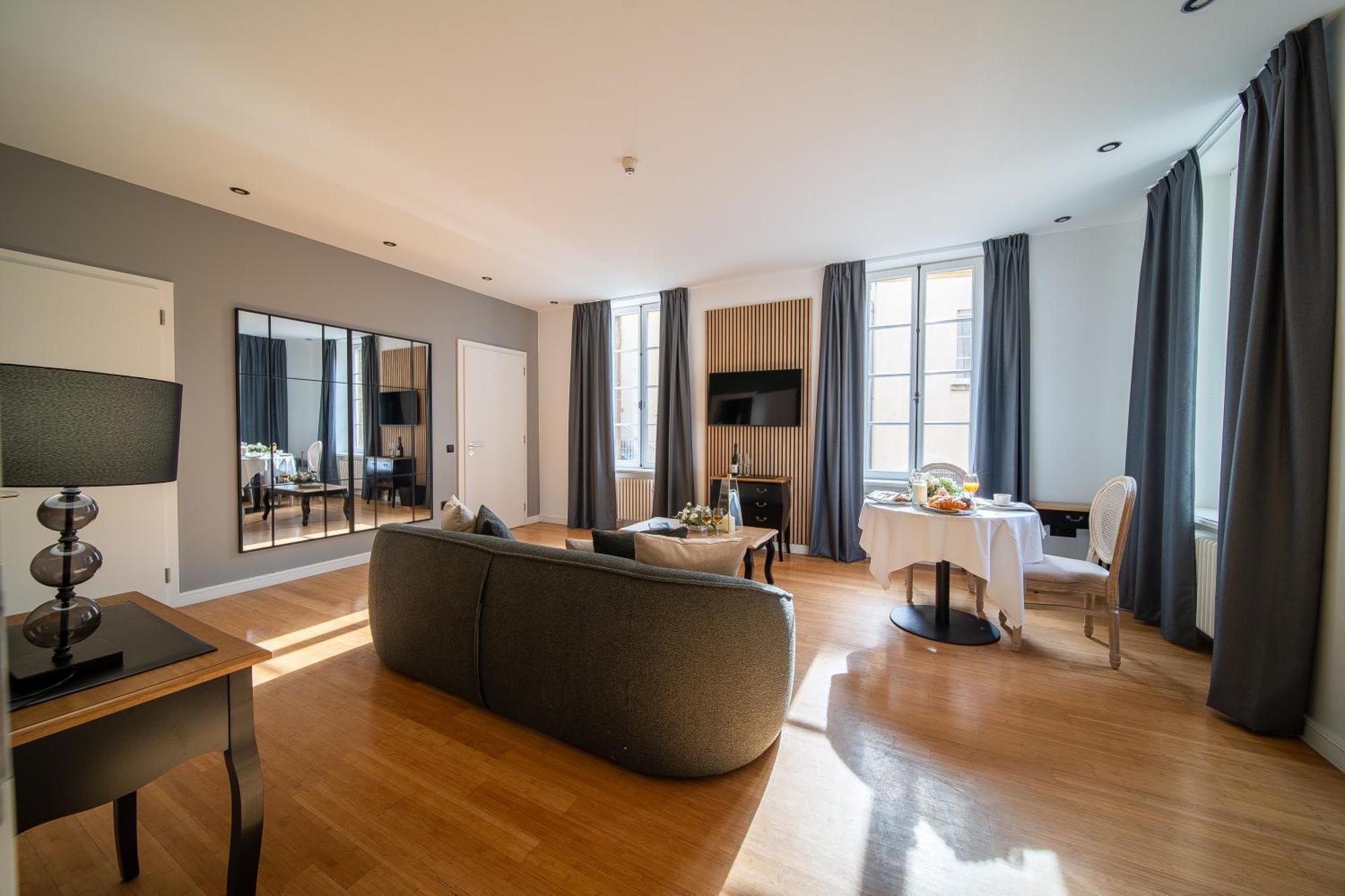 Hotel Chateau Schengen Ngoại thất bức ảnh