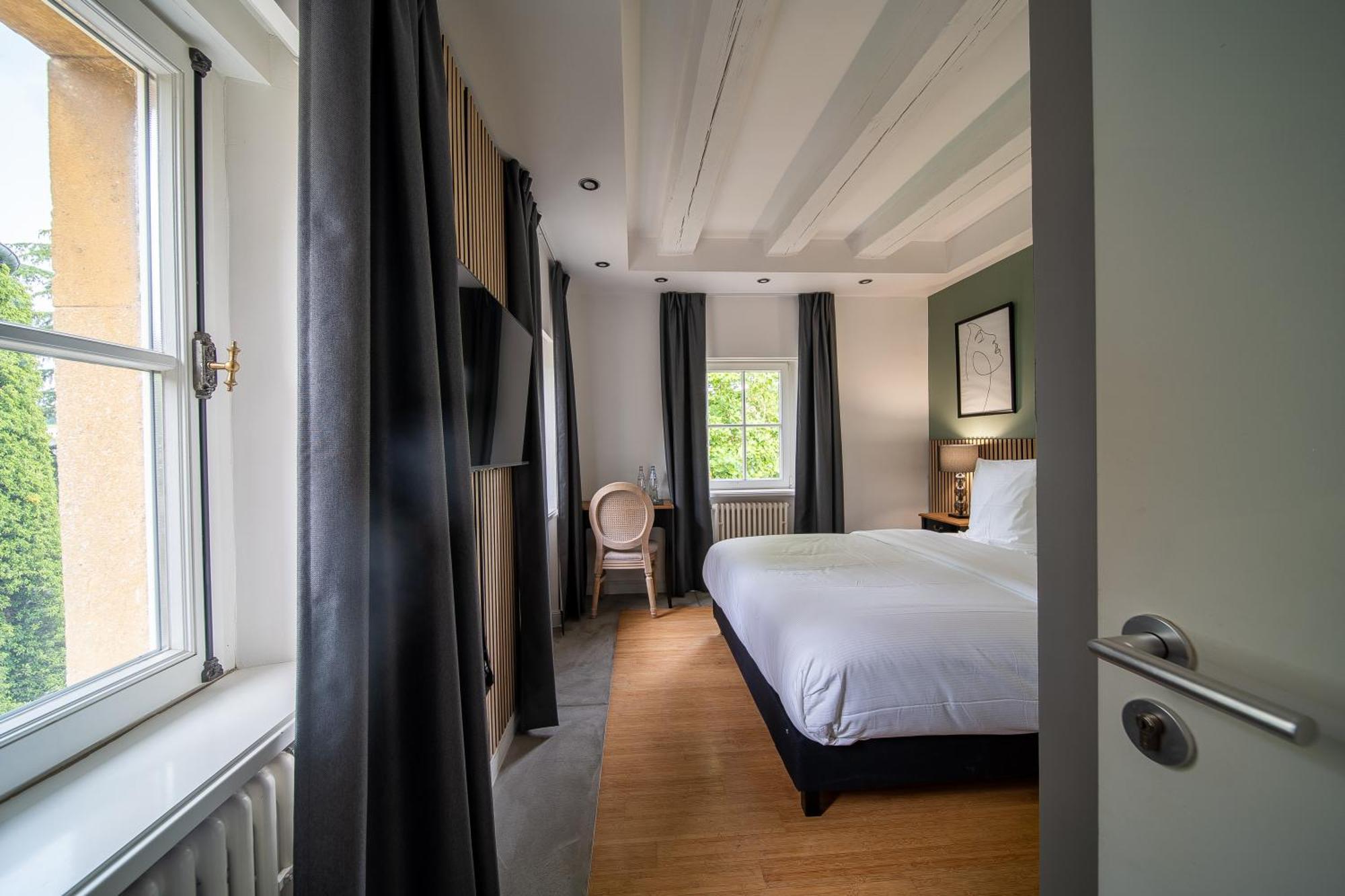 Hotel Chateau Schengen Phòng bức ảnh