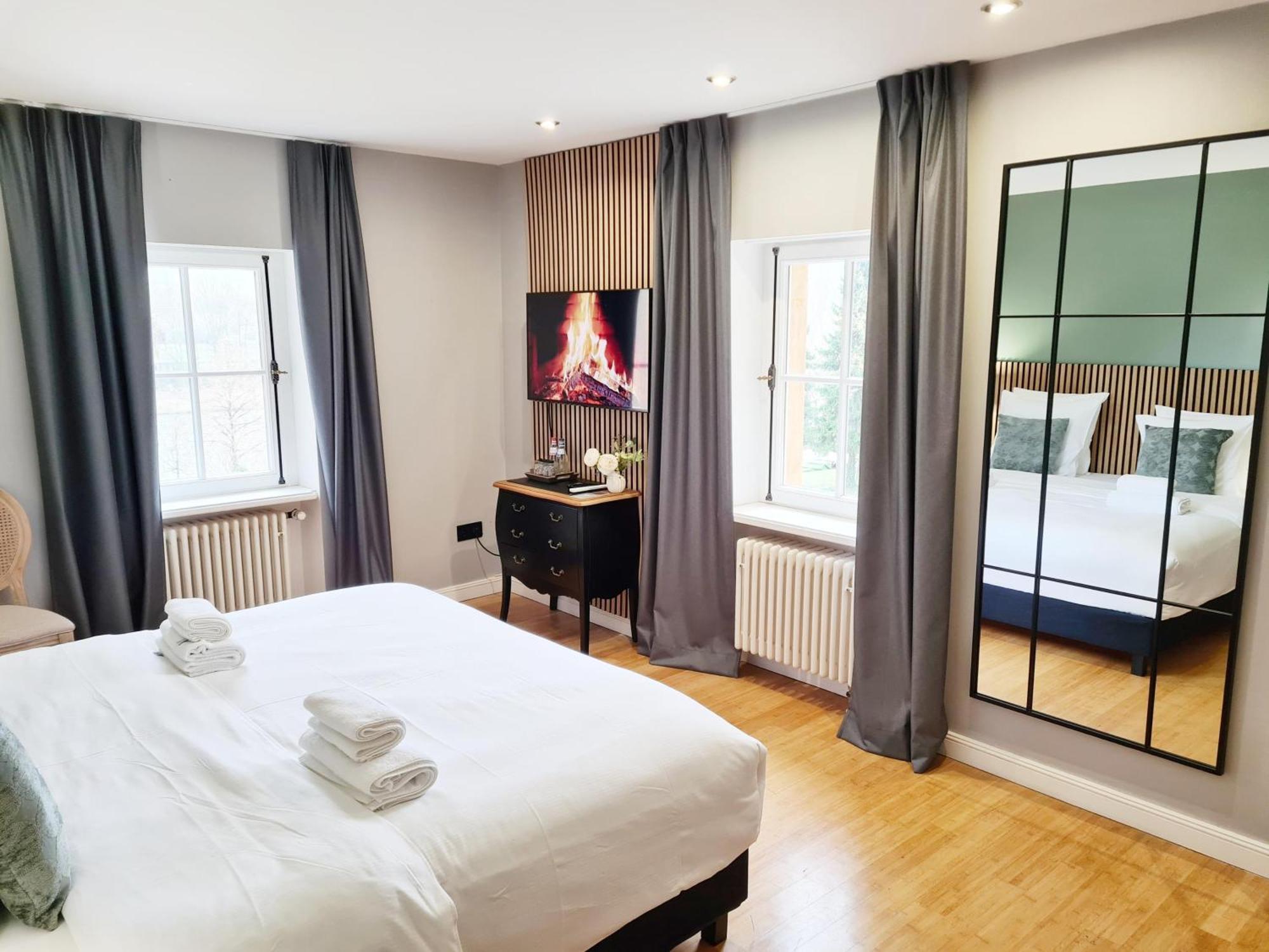 Hotel Chateau Schengen Ngoại thất bức ảnh